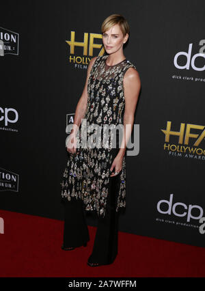 Los Angeles, Californie - Nov 03, 2019 : Charlize Theron assiste à la 23e Hollywood Film Awards au Beverly Hilton Hotel Banque D'Images