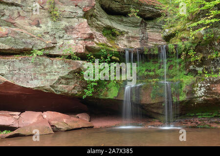 Twin Falls, Port Wing, Bayfield comté, Automne, WI, États-Unis d'Amérique, par Dominique Braud/Dembinsky Assoc Photo Banque D'Images