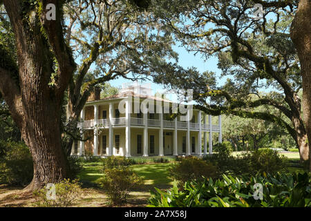 Eden Gardens State Park parc avec le style plantation house de William Henry Wesley au milieu d'imposants chênes vivent à Santa Rosa Beach Floride USA. Banque D'Images