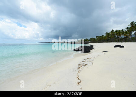 La belle plage de Mitsamiouli aux Comores. Banque D'Images