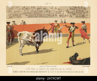 Matador prépare à poignarder un taureau avec deux banderilles dans les arènes. Chromolithographie par E. Casanova après une illustration de Daniel Perea de corrida, Corrida del Toros, Madrid, Boronat & Satorre, 1894. Banque D'Images