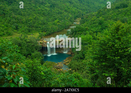 Vue aérienne de Krang Suri, cascades, collines Jaintia Meghalaya, en Inde Banque D'Images