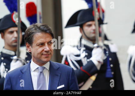 L'Italie, le 31 octobre 2019 : Premier Ministre italien Giuseppe Conte répond à Edi Rama, Premier Ministre de la République d'Albanie, au Palazzo Chigi. Photo R Banque D'Images