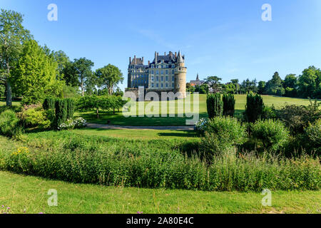 La France, dans le Maine et Loire, Brissac Loire Aubance, le château de Brissac et park // France, Maine-et-Loire (49), Brissac Loire Aubance, parc et château de B Banque D'Images