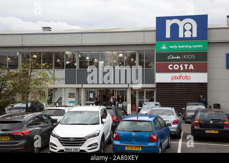 Mothercare store, Ravenside Retail Park, Edmonton, London Banque D'Images