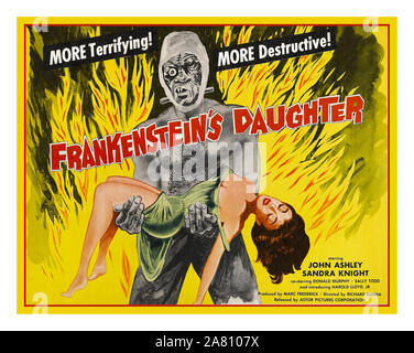 Vintage Film horreur affiche de film Frankenstein's Daughter (1958) Directeur : Richard E. Cunha (comme Richard Cunha) Scénariste : S.E. Barrie (scénario) avec : John Ashley, Sandra Knight, Donald Murphy Sally Todd Harold Lloyd Jr. Felix Locher Wolfe Barzell Perkins Voltaire Harry Wilson Banque D'Images