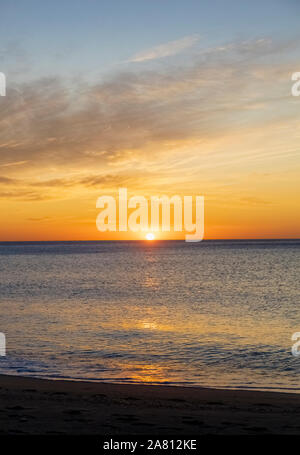 Sunrise over sea Banque D'Images