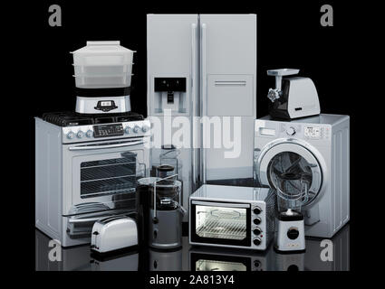 Cuisine et appareils ménagers de couleur argent, rendu 3D isolé sur fond noir Banque D'Images