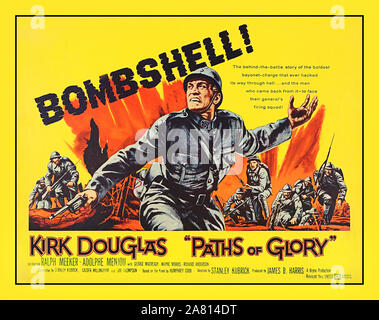 USA American Vintage Movie Film affiche du Stanley Kubrick film anti-guerre "Sentiers de la gloire" (1957) avec Kirk Douglas Paths of Glory est un anti-guerre américaine 1957 film réalisé par Stanley Kubrick, avec Kirk Douglas Ralph Meeker Adolphe Menjou George Macready Wayne Morris Richard Anderson Banque D'Images