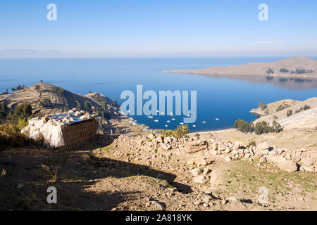 Vue panoramique de la Communauté Yumani sur la partie sud de l'île du soleil au lac Titicaca, en Bolivie Banque D'Images