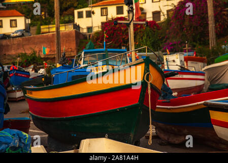 Madère, Portugal. 27 novembre 2019. Camara de Lobos dans l'île de Madère, au Portugal. Banque D'Images