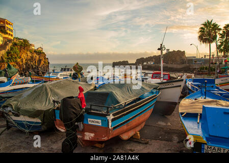 Madère, Portugal. 27 novembre 2019. Camara de Lobos dans l'île de Madère, au Portugal. Banque D'Images