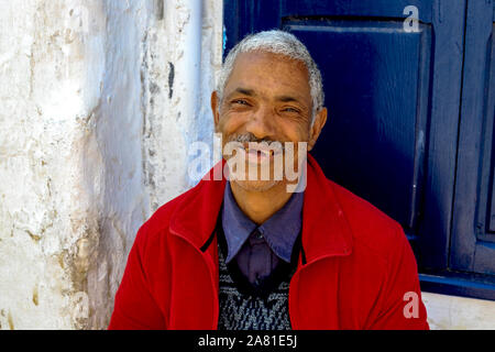 Rabat, Maroc - 22,04,2019 : l'homme marocain, un vendeur dans le marché - portrait Banque D'Images