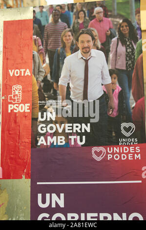 Novembre, 2019. Valence, Espagne. Affiche de la campagne électorale du parti politique 'United we can' pour les élections du 10 novembre 2019, avec Banque D'Images