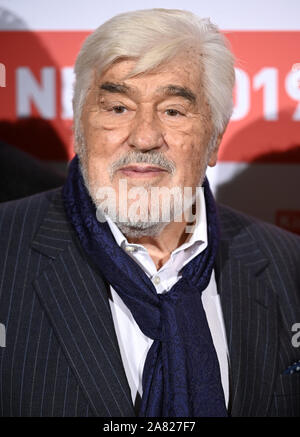 Cologne, Allemagne. 05Th Nov, 2019. L'acteur Mario Adorf vient à un événement pour la présentation de la remise des Prix du Programme cinéma 2019. Credit : Henning Kaiser/dpa/Alamy Live News Banque D'Images