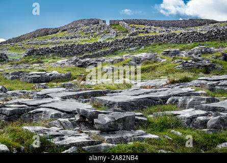 DUN AONGHASA (ca 11C BC) ÎLES ARAN COMTÉ DE GALWAY IRLANDE Banque D'Images