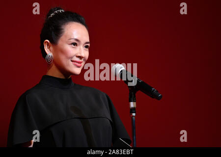 05 novembre, 2019. 05Th Nov, 2019. Zhang Ziyi, 05 novembre 2019 - Le 32e Festival International du Film de Tokyo, cérémonie de remise du prix, à Tokyo, au Japon, le 05 novembre, 2019. Credit : 2019/AFLO TIFF/Alamy Live News Banque D'Images