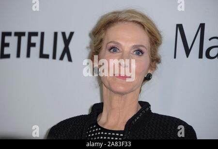 Los Angeles, CA. 5ème Nov, 2019. Julie Hagerty aux arrivées POUR LE MARIAGE HISTOIRE Premiere, DGA complexe de cinéma, Los Angeles, CA 5 novembre 2019. Credit : Elizabeth Goodenough/Everett Collection/Alamy Live News Banque D'Images