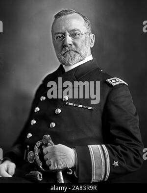 L'amiral Edward Barry (Buttevant prises ca. 1905-1938) a été forcé d'reseign qu'il a été accusé d'une liason entre lui et un garçon de cabine à bord du USS West Virginia. Banque D'Images