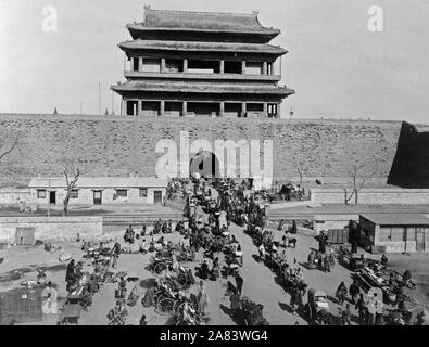 Hata-men Gate, Pékin, Chine, 1890-1923 Province Hopeh Banque D'Images