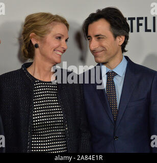 Los Angeles, United States. 05Th Nov, 2019. Noah Baumbach Directeur d'acteur et Julie Hagerty assister à la première de the motion picture comédie romantique 'mariage' à la DGA Theatre de Los Angeles le Mardi, Novembre 5, 2019. Scénario : Le film est nominé aux Oscars du réalisateur Noah Baumbach incisive et regard compatissant à une rupture de mariage et une famille d'un séjour ensemble. Photo par Jim Ruymen/UPI UPI : Crédit/Alamy Live News Banque D'Images