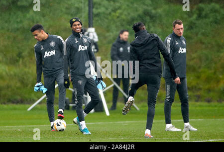 Marcus Rashford Manchester United (à gauche) au cours de la session de formation à l'AON complexe de formation, Manchester. Banque D'Images