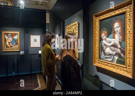 Leonardo et la Madonna Litta spectacle au musée Poldi Pezzoli (Carlo Cozzoli/Fotogramma, Milan - 2019-11-06) p.s. la foto e' utilizzabile nel rispetto del contesto dans cui e' stata scattata, e senza intento del diffamatorio decoro delle persone rappresentate Banque D'Images