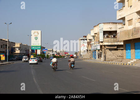 Hodeida / Yémen - 03 Jan 2013 : La rue à Hodeida, sur la mer Rouge, Bab El Yemen, Mande Banque D'Images