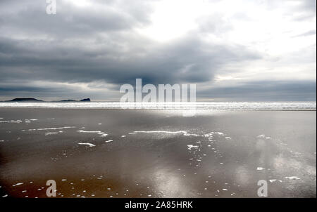 Penninsular Rhoshilli Beach, Gower, au Pays de Galles Banque D'Images