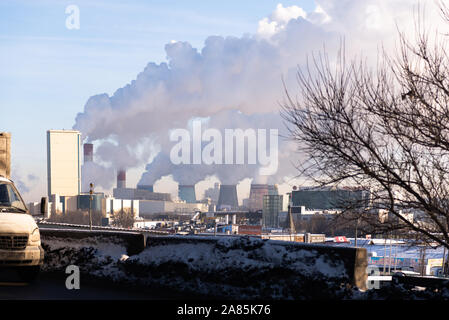 Moscou. Janvier 2019. Moscou des centrales thermiques. L'écologie et la saleté de la ville. Banque D'Images