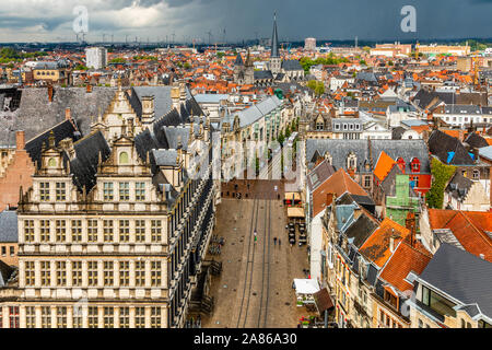 Centre historique de la ville de Gand - vue panoramique de Belfort Gent clocher, Région flamande, Belgique Banque D'Images