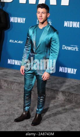 Los Angeles, Californie, USA 5 Novembre 2019 L'acteur et chanteur Nick Jonas assiste à la première mondiale de Lionsgate's 'Midway' le 5 novembre 2019 au Regency Village Theatre de Los Angeles, Californie, USA. Photo de Barry King/Alamy Stock Photo Banque D'Images