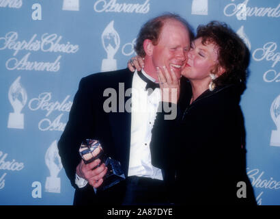 Universal City, Californie, États-Unis 5 mars 1995 Ron Howard acteur et actrice Marion Ross assister à la 21e People's Choice Awards le 5 mars 1995 à 12 scène sonore, Universal Studios à Universal City, Californie, USA. Photo de Barry King/Alamy Stock Photo Banque D'Images