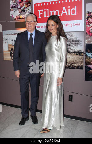 New York NY Nov 6 : Katie Holmes et David Linde FilmAid assiste à la puissance de 'cinéma' bénéficier du dépistage, le Standard High Line à New York NY le 6 novembre 2019 Crédit : Erik Nielsen/MediaPunch Banque D'Images