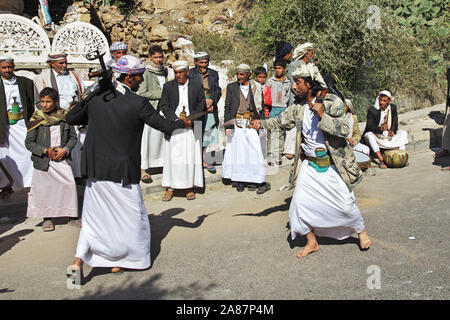 Al-Mahwit / Yémen - 03 Jan 2013 : Certaines personnes en Al-Mahwit village de montagne, au Yémen Banque D'Images