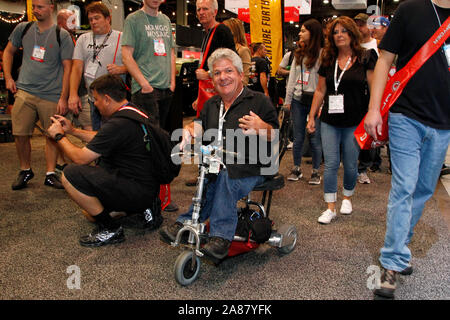 Las Vegas, États-Unis. 06 Nov, 2019. 'Little People, Big World' star Matt Roloff assiste à la SEMA Show 2019, au centre des congrès de Las Vegas à Las Vegas, Nevada, le mercredi 6 novembre, 2019. Photo de James Atoa/UPI UPI : Crédit/Alamy Live News Banque D'Images