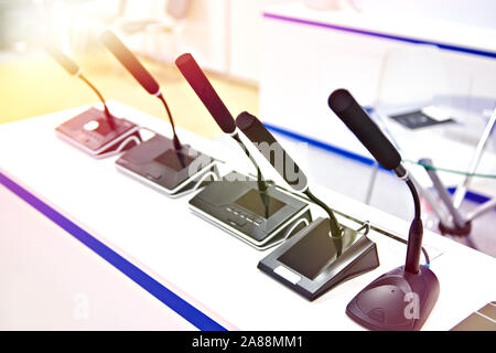 Microphones de conférence numérique systèmes pour réunion d'affaires Banque D'Images