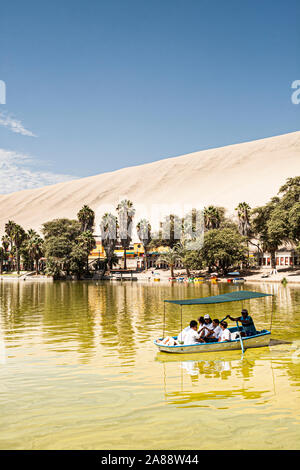 Oasis de Huacachina. Ica, Ministère de l'Ica, au Pérou. Banque D'Images