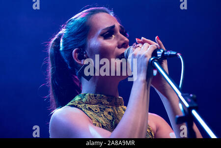 Sirintip soutenir Snarky Puppy à l'O2 Academy de Bournemouth. Image : Charlie Raven/Alamy Banque D'Images