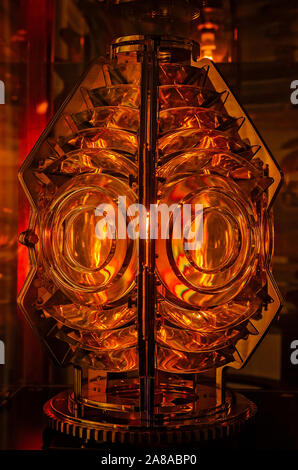 Lentille de Fresnel un modèle à l'échelle s'affiche en Pensacola Lighthouse and museum, Octobre 27, 2019, dans la région de Pensacola, en Floride. Banque D'Images