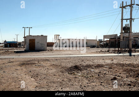 SHOBAK, JORDAN-février 2015. Les gens anonymes dans les rues de Shobak en Jordanie sur une journée ensoleillée. Banque D'Images