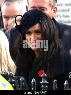 Avec son mari, le prince Harry (Duc de Sussex), Meghan Markle (Duchesse de Sussex) ont assisté à l'ouverture du champ du souvenir à l'abbaye de Westminster aujourd'hui. L'Abbaye de Westminster, Londres, 7 novembre 2019. Banque D'Images