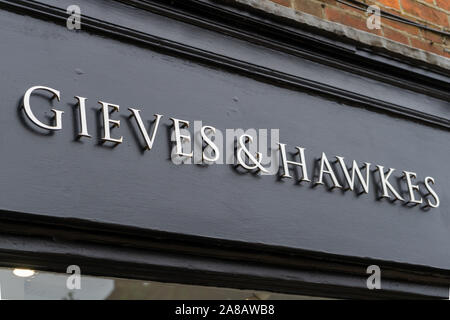 Le signe au-dessus de Gieves and Hawkes tailleurs Banque D'Images