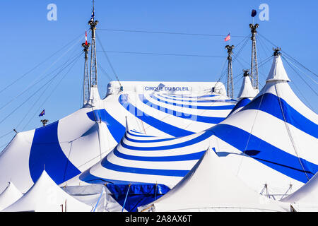 Nov 2, 2019 San Francisco / CA / USA - tente du spectacle du Cirque du Soleil, Amaluna, Cirque du Soleil, une entreprise de divertissement canadiennes, est la plus grande Banque D'Images