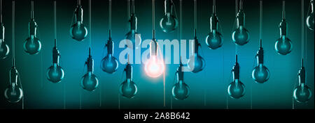 Ampoule Lumière allumée avec les ampoules d'éclairage Banque D'Images