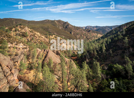 Pinnacles National Park en Californie Banque D'Images