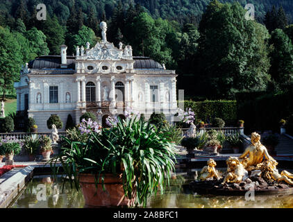 Château de Linderhof est Schloss, le château, au sud-ouest près de la Bavière, Allemagne Abbaye Ettal Banque D'Images