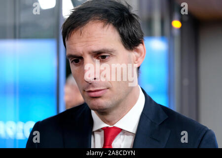 Bruxelles, Belgique. 8 novembre 2019. Le ministre des Finances néerlandais Wopke Hoekstra assiste à la réunion des ministres européens des Finances. Credit : ALEXANDROS MICHAILIDIS/Alamy Live News Banque D'Images