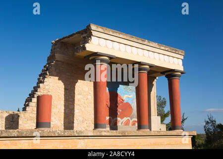 Héraklion, Crète, Grèce. Le Bastion de l'Ouest reconstruit Palais Minoen de Knossos. Banque D'Images