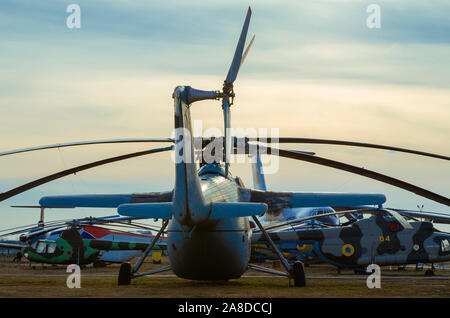 Vis d'hélicoptères. Kiev, Ukraine, le 7 mars 2019 - Musée National de l'Aviation Banque D'Images